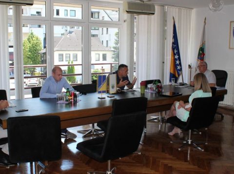 Sastanak predstavnika JU CZSR Travnik i predstavnika CEM Travnik sa načelnikom Općine Travnik